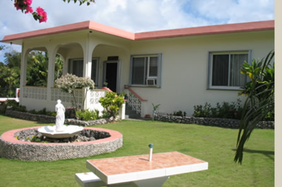 Exterior 1