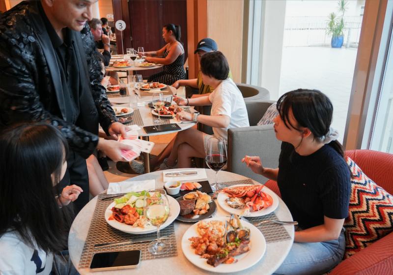 Lotte Dinner Buffet5.jpg