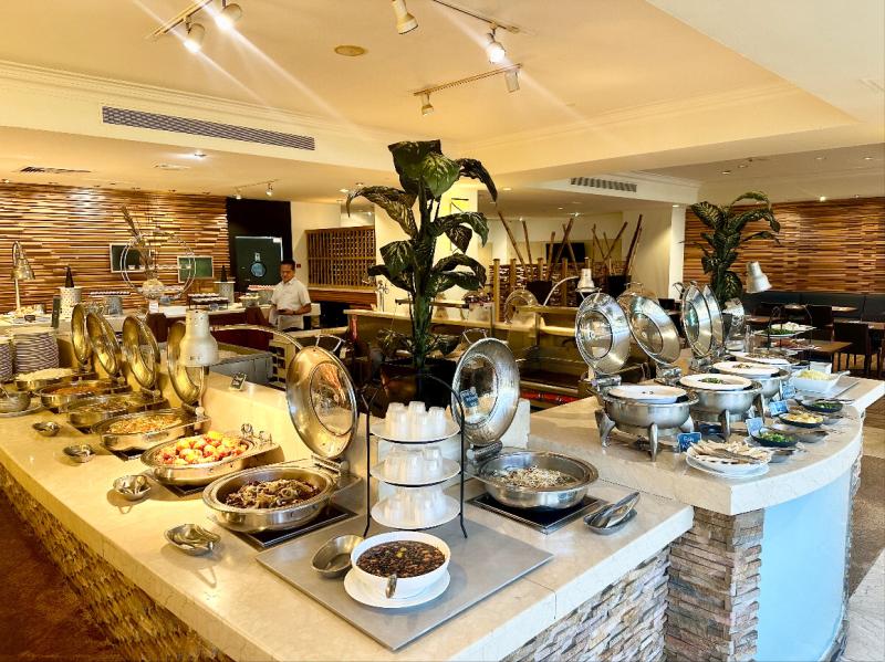 Hilton CHamoru Buffet3.jpg