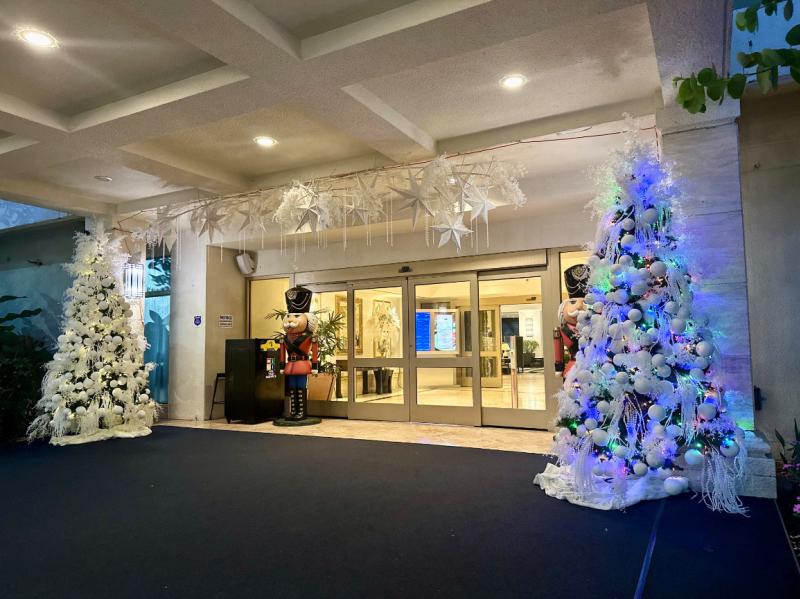hilton1.jpg