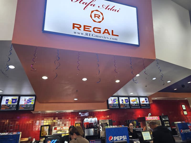 regal4