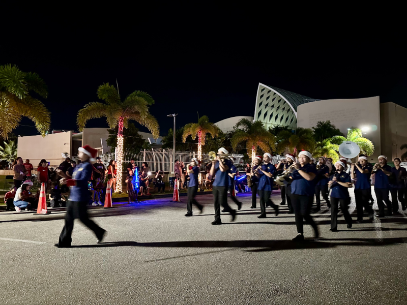 Christmas Parade7.jpg