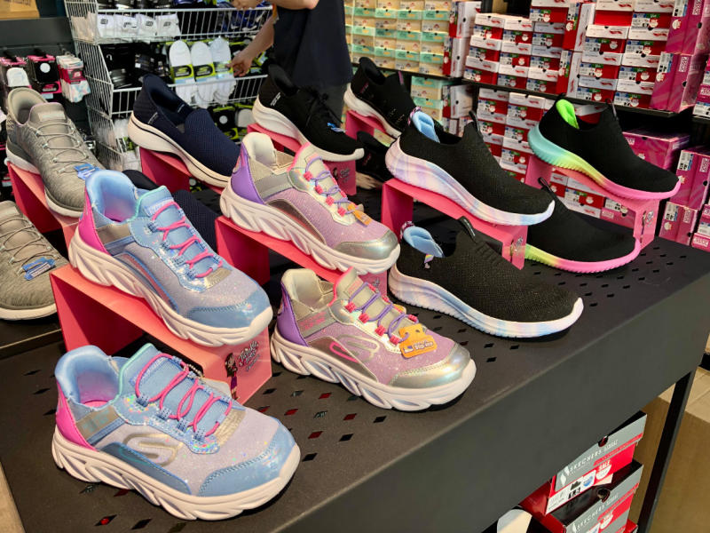 skechers4