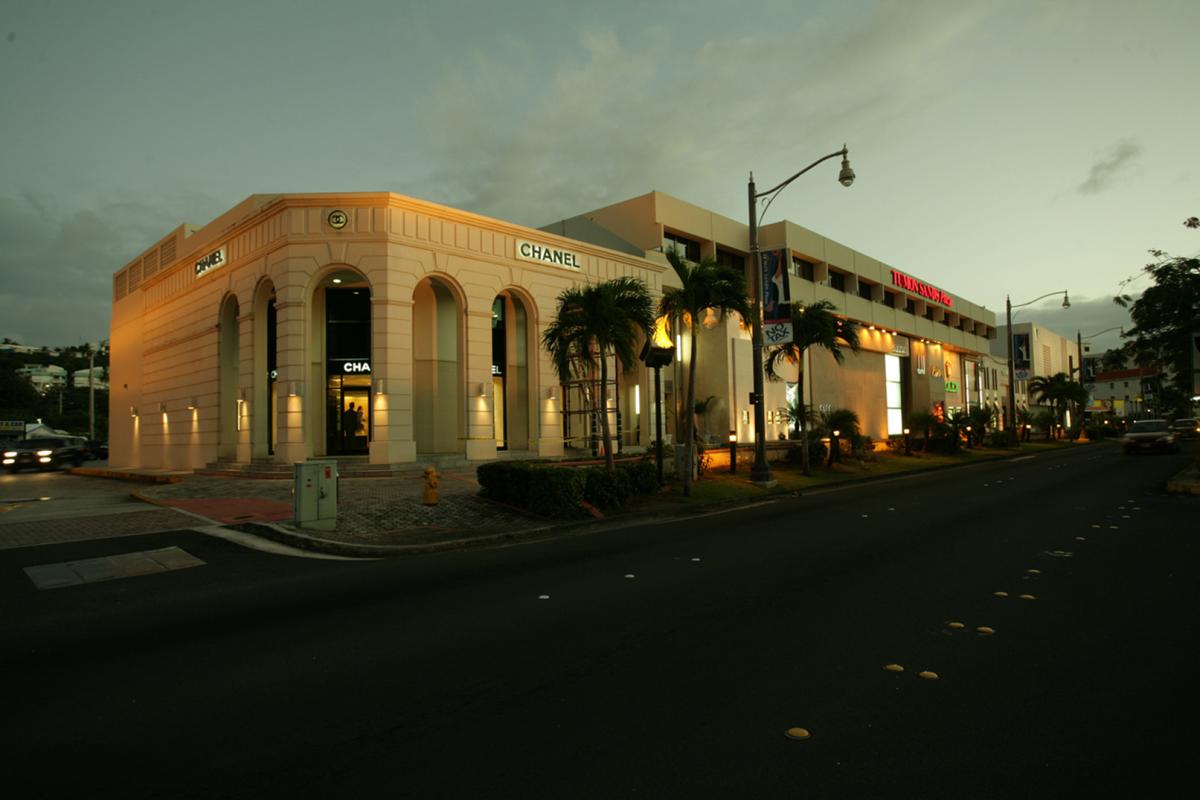 Tumon Sands Plaza