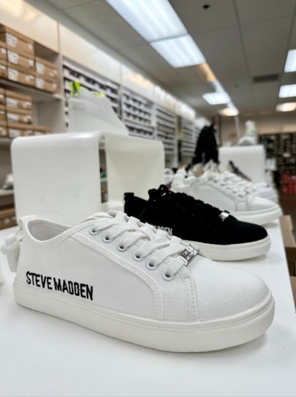 STEVE MADDEN4.jpg