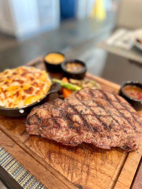 DELMONICO3.jpg