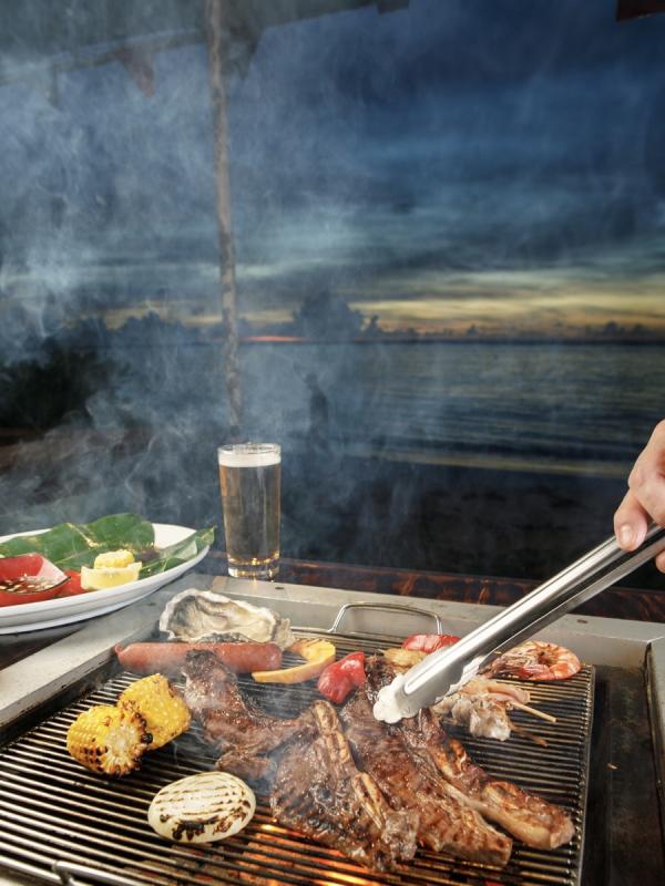 sailsbbq03