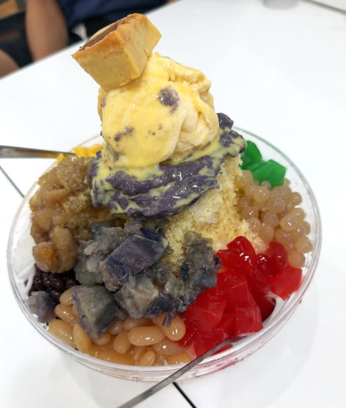 kusina8