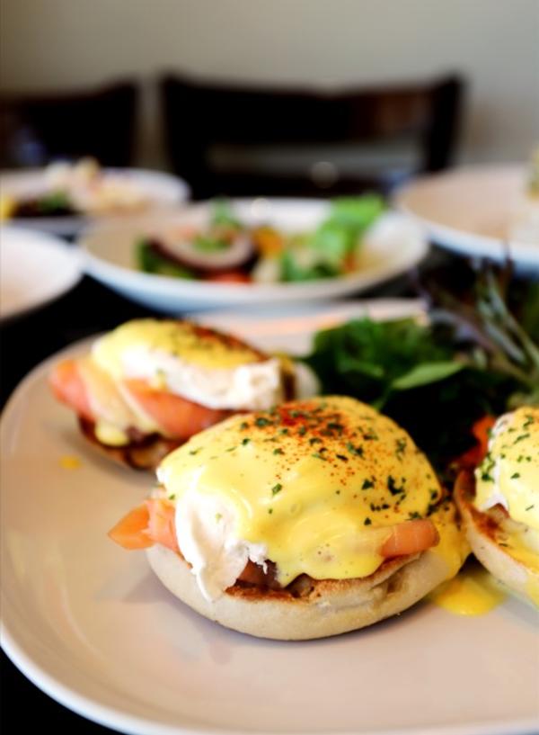 Delmonico Sunday Brunch2