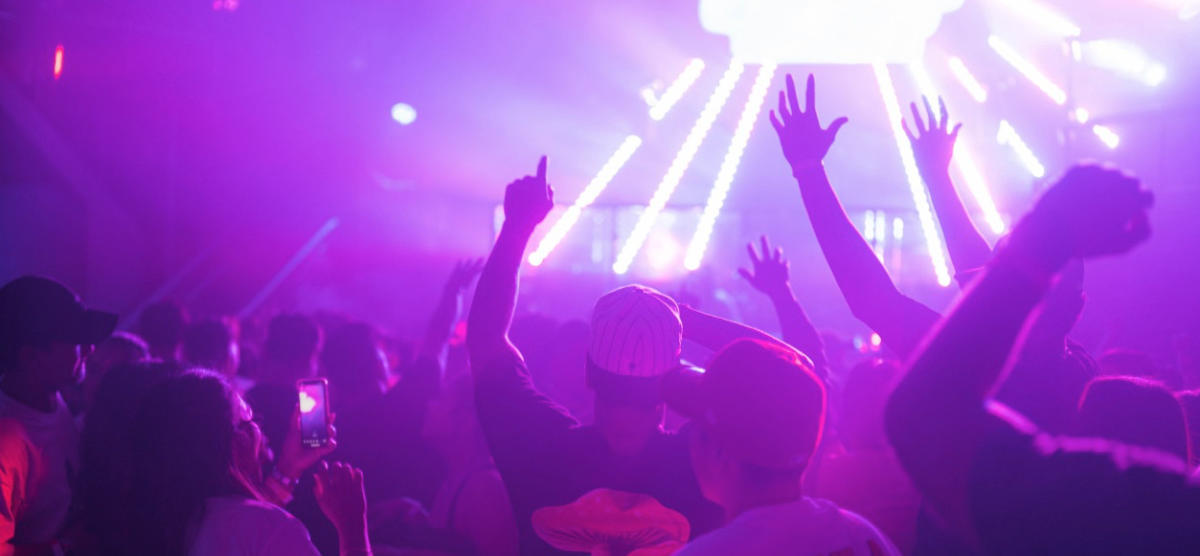 大人の夜の遊び場、クラブ ゾーがOPEN!