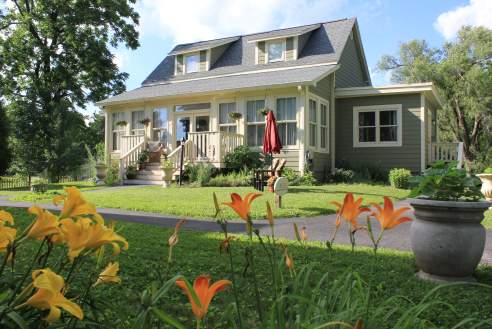 Lodging Offer: Prairie Guest House