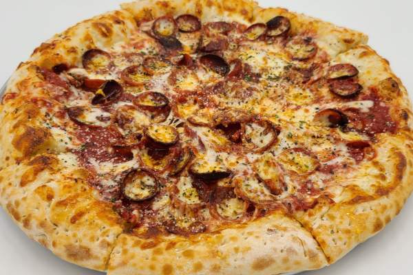 Crafters Pizza and Drafthouse