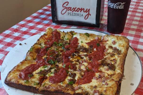 Saxony Pizzeria