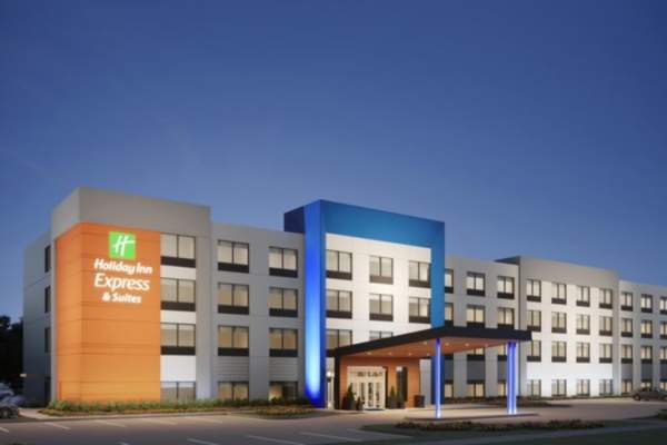 Hotel Offer: Holiday Inn Express & Suites Westfield-Indianapolis