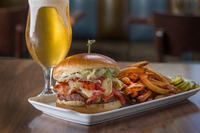 Bru Burger Bar - Noblesville