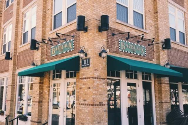 Bazbeaux Pizza