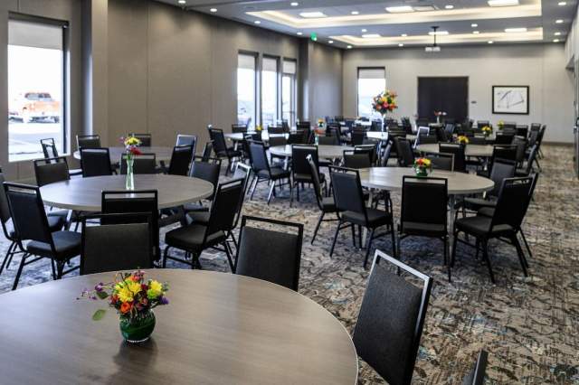 Hyatt Place Indianapolis / Fishers