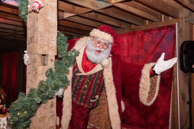 A Merry Prairie Holiday