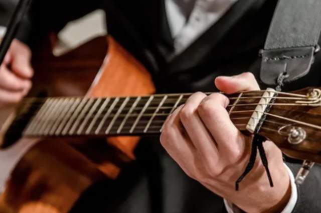 Wednesday Concert Series: Live Music at Fork + Ale