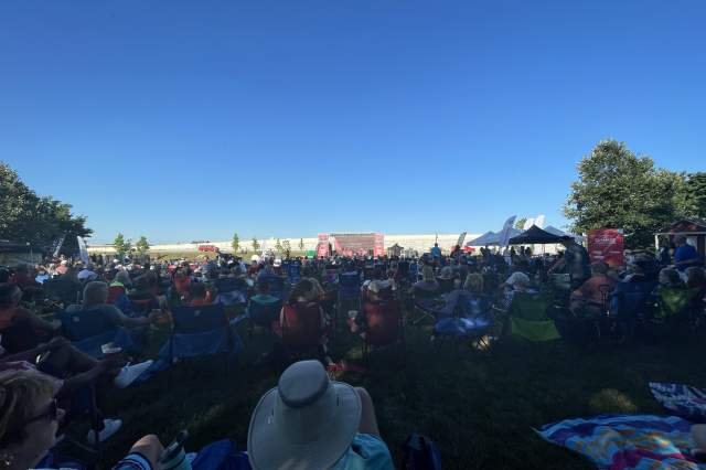 Clay Terrace Summer Concert Series