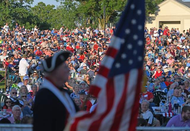 Symphony on the Prairie: STAR-SPANGLE­D SYMPHON­Y