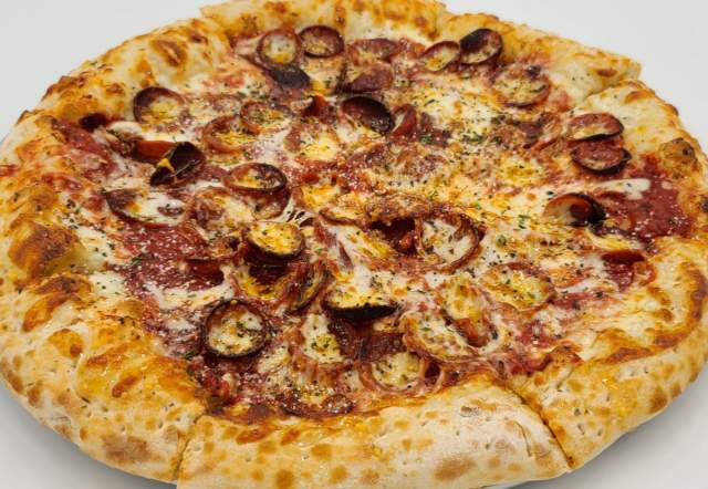 Crafters Pizza and Drafthouse