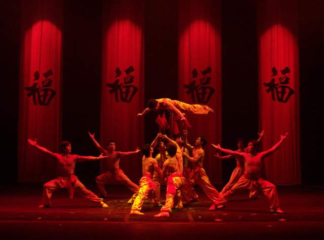 Center Presents: The Peking Acrobats