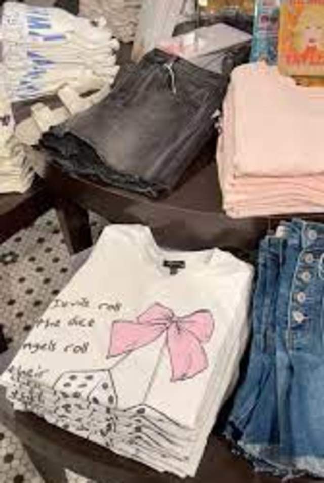Dry Goods at Hamilton Town Center
