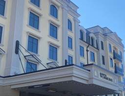 Hotel Carmichael - Joey Amato