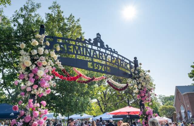 Mark Your Calendar for the Indiana Peony Festival