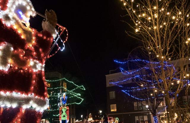 Where to See Holiday Lights in Hamilton County, Indiana