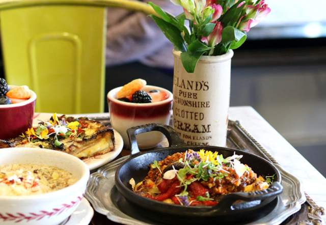Eggshell Bistro
