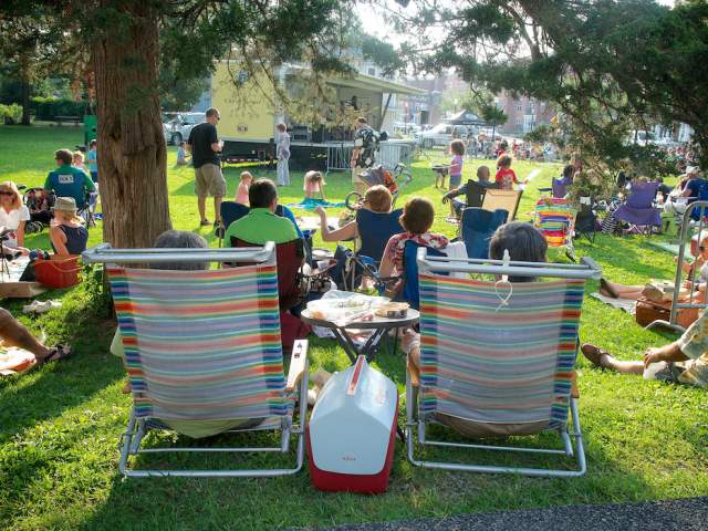 Where to Shop for Perfect Picnic Provisions in Hamilton County, Indiana