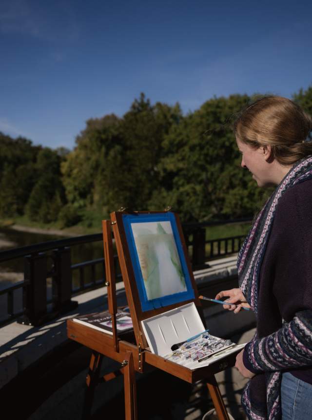 Artist at White River Noblesville