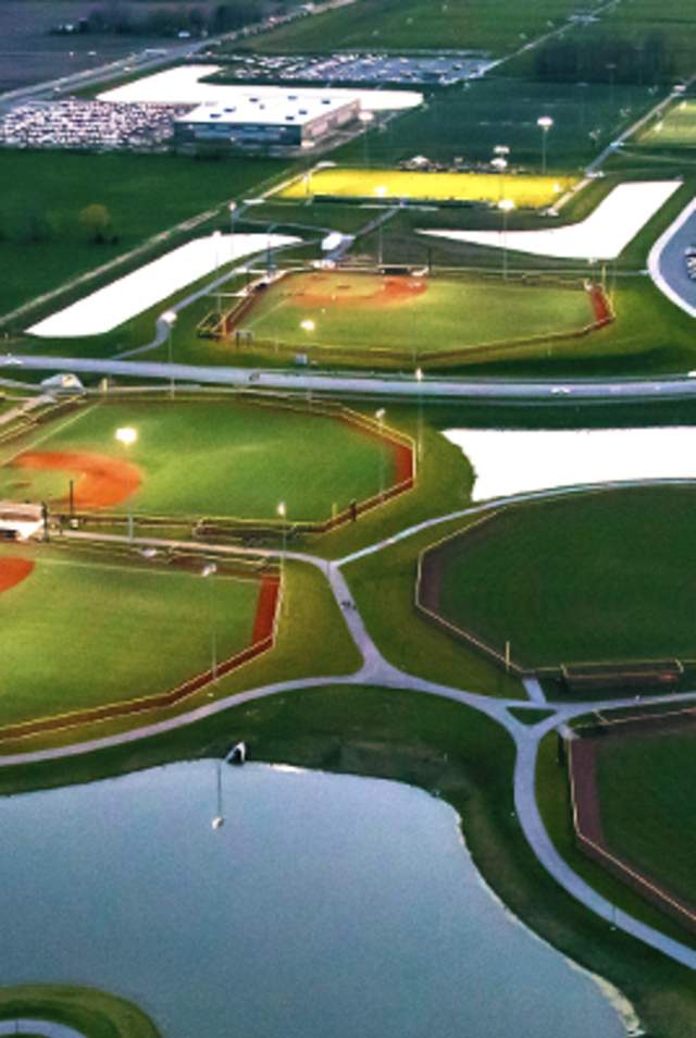 Family-Friendly Fitness and Fun: A Guide to Grand Park and Birdies