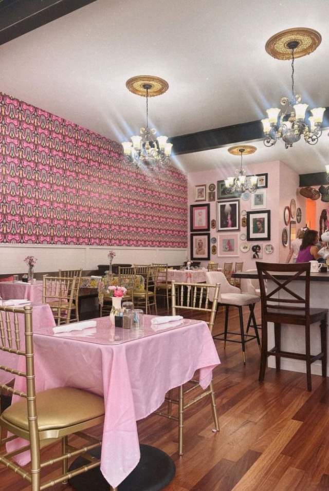 An Eras Guide to Dining in Hamilton County