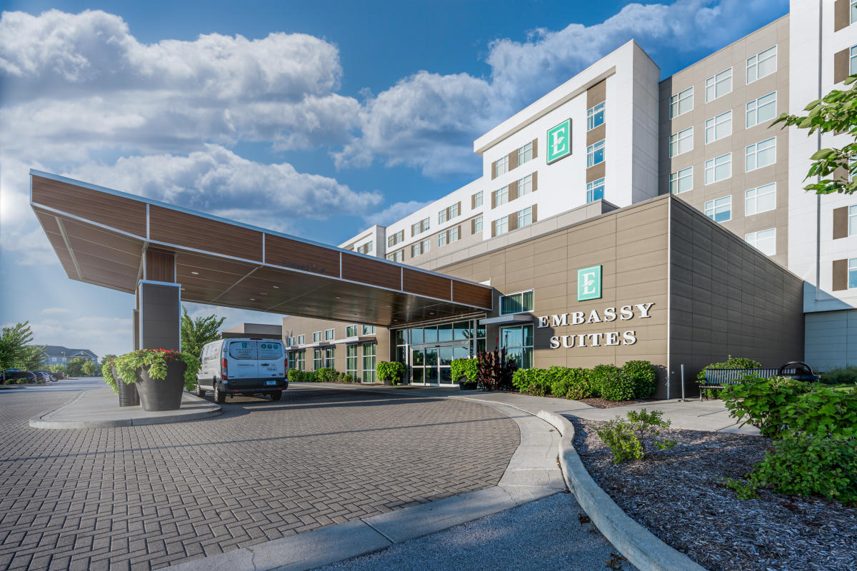Embassy Suites by Hilton Plainfield Indianapolis Airport Hotel