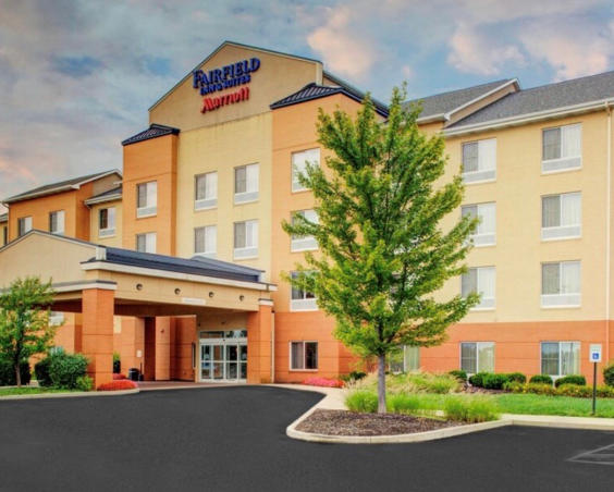 Fairfield Inn & Suites - Exterior