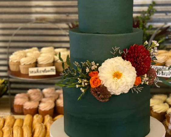 Sweet Paige's | Cake & Cupcakes