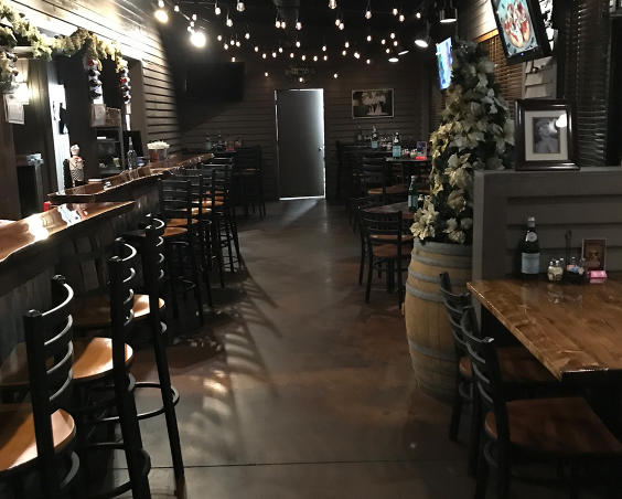 Nonna's by So Italian - Dining Area