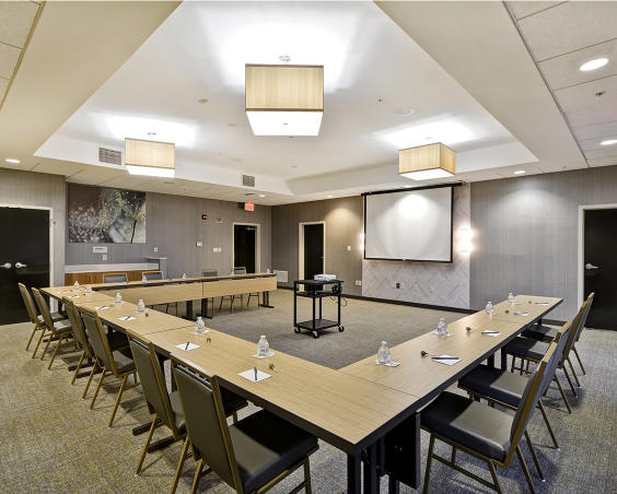 SpringHill Suites - Board Room