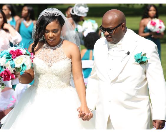 A wedding photographed by TOPPLevel Entertainment.