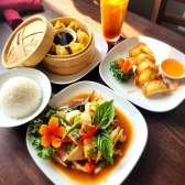 Siam Thai Cuisine food