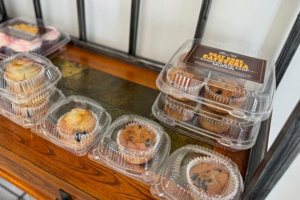 Gray Brothers Cafeteria is Now Open in Avon, IN