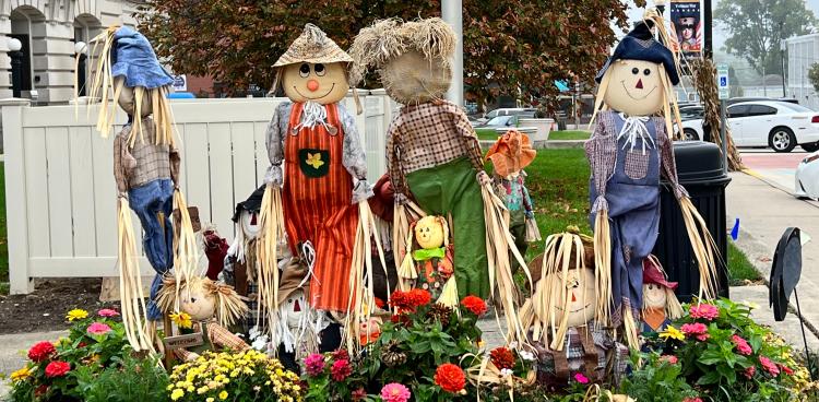 Danville Square, Scarecrow Display, halloween