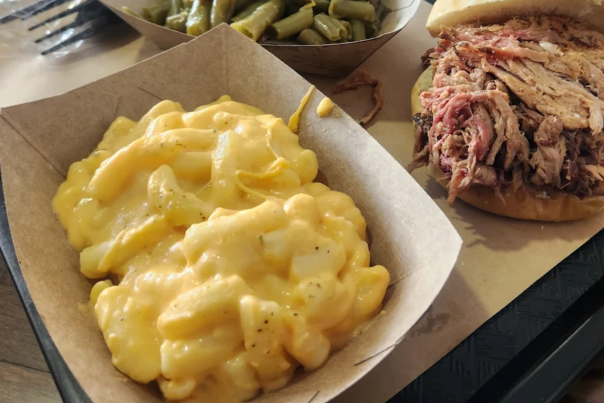 Double D's Mac & Cheese