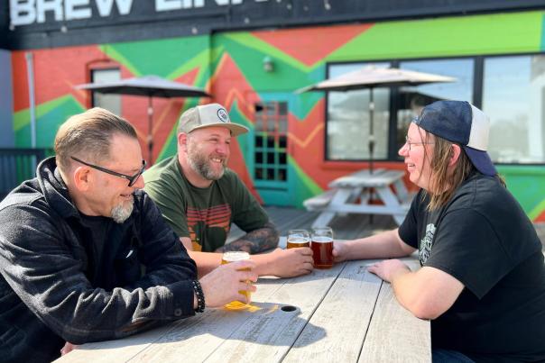 Brew Link Brewing Plainfield outdoor patio