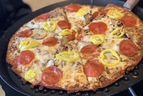 Keto pizza at Rock Star Pizza