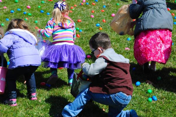 Easter egg hunting at Hendricks County parks
