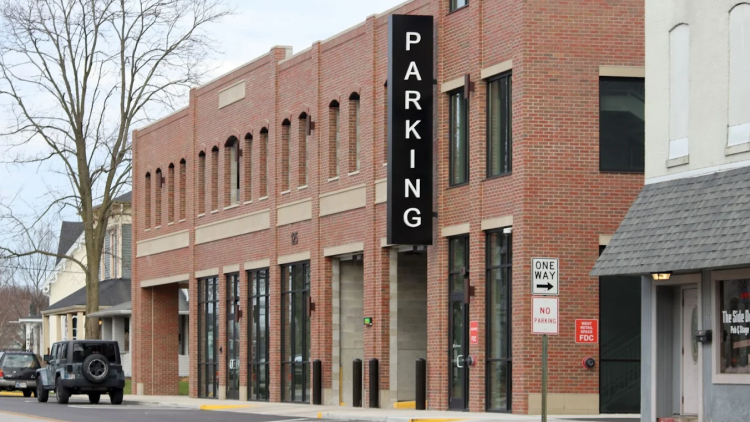 Parking Garage in Plainfield